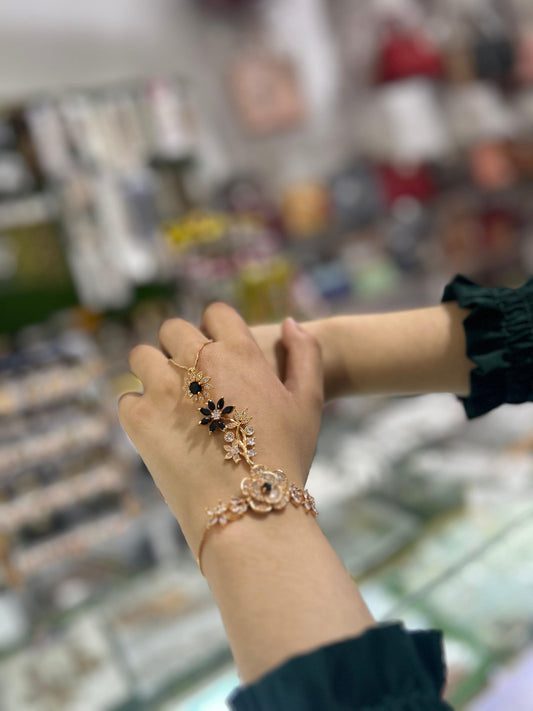 "Whispers of Grace – Necklace & Bracelet Set"